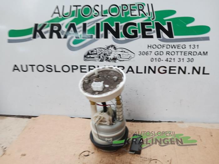 Gebruikte Benzinepomp Mini Mini (R56) 1.6 16V Cooper Prijs € 29,97 Margeregeling aangeboden door Autosloperij Kralingen B.V.