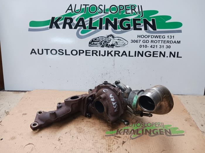 Turbo van een Opel Astra J (PC6/PD6/PE6/PF6) 1.7 CDTi 16V 125 2009
