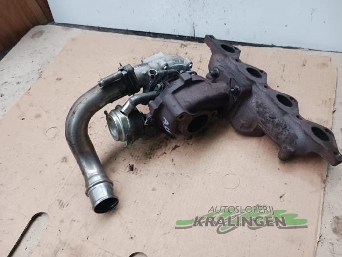 Turbo van een Opel Astra J (PC6/PD6/PE6/PF6) 1.7 CDTi 16V 125 2009