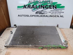 Gebruikte Radiateur BMW 5 serie (E60) 525d 24V Prijs € 50,00 Margeregeling aangeboden door Autosloperij Kralingen B.V.