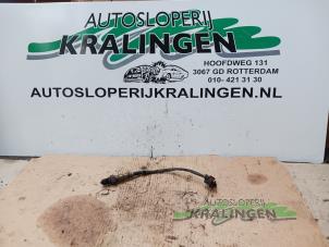 Gebruikte Lambda Sonde Opel Corsa D 1.4 16V Twinport Prijs € 9,99 Margeregeling aangeboden door Autosloperij Kralingen B.V.