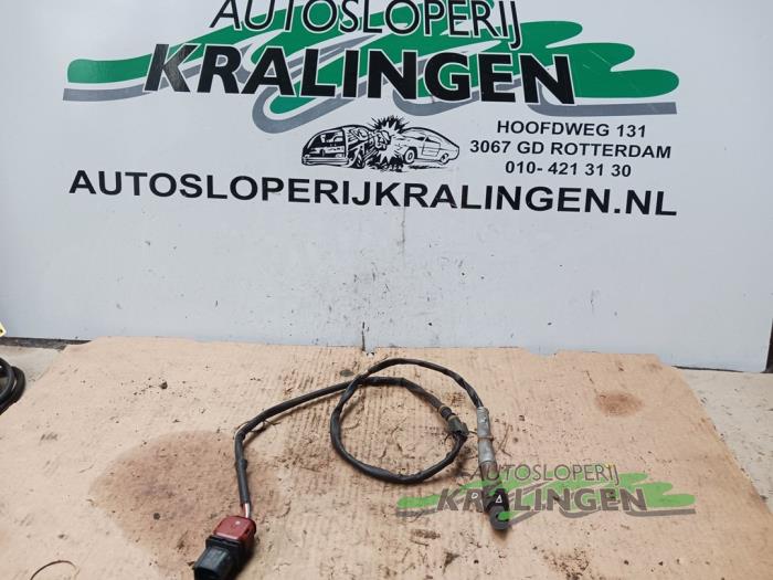 Gebruikte Lambda Sonde Volkswagen Touran (1T1/T2) 2.0 FSI 16V Prijs € 9,98 Margeregeling aangeboden door Autosloperij Kralingen B.V.