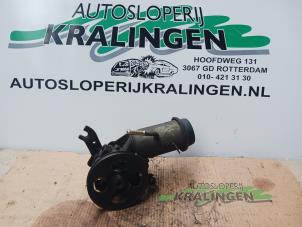 Gebruikte Pomp Servo Toyota Yaris (P1) 1.4 D-4D Prijs € 25,00 Margeregeling aangeboden door Autosloperij Kralingen B.V.