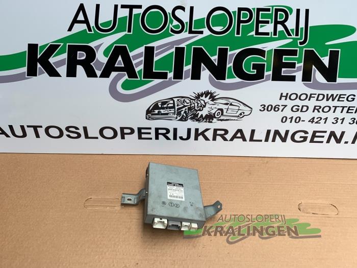 Gebruikte Computer Stuurbekrachtiging Toyota Yaris (P1) 1.0 16V VVT-i Prijs € 50,00 Margeregeling aangeboden door Autosloperij Kralingen B.V.