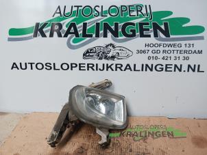 Gebruikte Mistlamp rechts-voor Fiat Grande Punto (199) 1.4 Prijs € 14,99 Margeregeling aangeboden door Autosloperij Kralingen B.V.