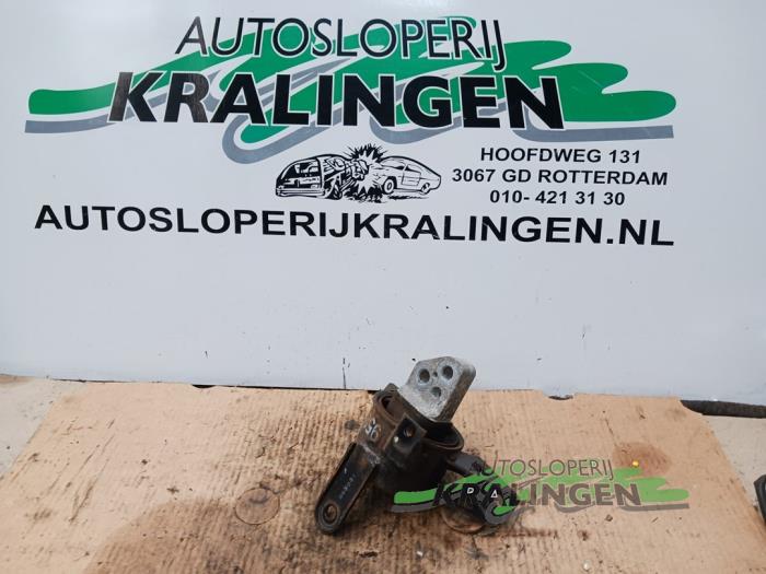 Gebruikte Motorrubber Chevrolet Spark (M300) 1.0 16V Prijs € 24,99 Margeregeling aangeboden door Autosloperij Kralingen B.V.
