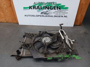 Gebruikte Koelerset Renault Twingo II (CN) 1.2 Prijs € 49,99 Margeregeling aangeboden door Autosloperij Kralingen B.V.