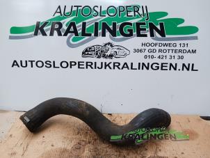 Gebruikte Intercooler Slang Volvo XC90 I 2.4 D5 20V Prijs € 50,00 Margeregeling aangeboden door Autosloperij Kralingen B.V.