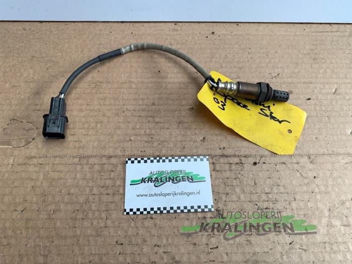 Gebruikte Lambda Sonde Mitsubishi Space Star (DG) 1.3 16V Prijs € 9,98 Margeregeling aangeboden door Autosloperij Kralingen B.V.