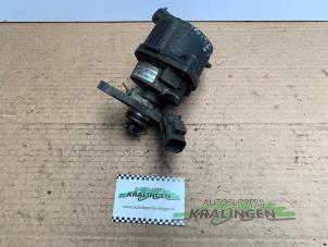 Gebruikte Ontsteking (compleet) Nissan Primera (P10) 2.0i 16V SPi Kat. Prijs € 40,00 Margeregeling aangeboden door Autosloperij Kralingen B.V.