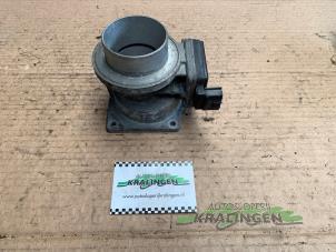 Gebruikte Luchtmassameter Nissan Primera (P10) 2.0i 16V SPi Kat. Prijs € 25,00 Margeregeling aangeboden door Autosloperij Kralingen B.V.