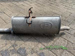 Gebruikte Uitlaat Einddemper Peugeot Partner 1.9D Prijs € 40,00 Margeregeling aangeboden door Autosloperij Kralingen B.V.