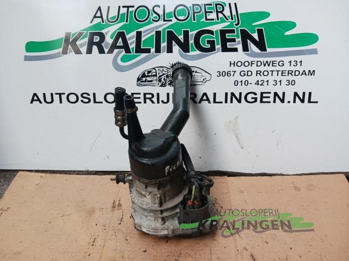 Gebruikte Pomp Servo Citroen C4 Grand Picasso (UA) 1.8 16V Prijs € 39,99 Margeregeling aangeboden door Autosloperij Kralingen B.V.
