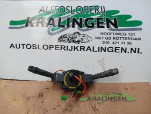 Gebruikte Combischakelaar Stuurkolom Volvo V70 (SW) 2.4 T 20V Prijs € 49,99 Margeregeling aangeboden door Autosloperij Kralingen B.V.