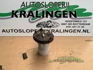 Gebruikte Benzinepomp Peugeot 208 I (CA/CC/CK/CL) 1.2 Vti 12V PureTech 82 Prijs € 45,00 Margeregeling aangeboden door Autosloperij Kralingen B.V.