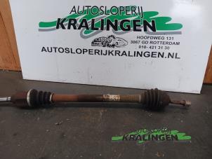 Gebruikte Steekas rechts-voor Peugeot 207/207+ (WA/WC/WM) 1.4 16V VTi Prijs € 24,99 Margeregeling aangeboden door Autosloperij Kralingen B.V.