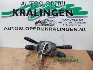 Gebruikte Combischakelaar Stuurkolom Peugeot 307 SW (3H) 1.6 16V Prijs € 99,99 Margeregeling aangeboden door Autosloperij Kralingen B.V.
