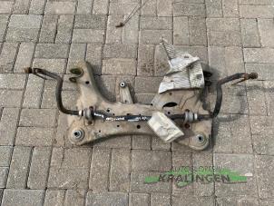 Gebruikte Subframe Mercedes Citan (415.6) 1.5 108 CDI Prijs € 49,99 Margeregeling aangeboden door Autosloperij Kralingen B.V.