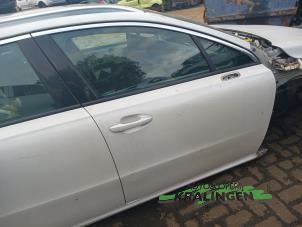 Gebruikte Portierruit 4Deurs rechts-voor Peugeot 508 SW (8E/8U) 1.6 HDiF 16V Prijs € 99,99 Margeregeling aangeboden door Autosloperij Kralingen B.V.