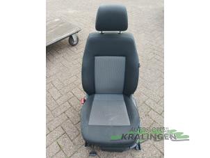 Gebruikte Voorstoel links Volkswagen Polo V (6R) 1.2 TDI 12V BlueMotion Prijs € 99,99 Margeregeling aangeboden door Autosloperij Kralingen B.V.