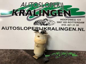 Gebruikte Benzinepomp Toyota Yaris (P1) 1.0 16V VVT-i Prijs € 39,99 Margeregeling aangeboden door Autosloperij Kralingen B.V.