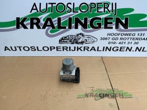 Gebruikte ABS Pomp Mercedes A (W169) 1.5 A-150 5-Drs. Prijs € 35,00 Margeregeling aangeboden door Autosloperij Kralingen B.V.