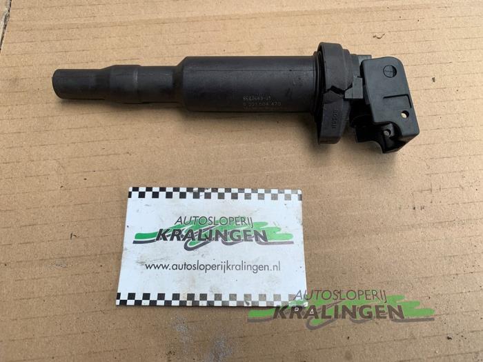 Gebruikte Pen Bobine Peugeot 308 (4A/C) 1.6 VTI 16V Prijs € 15,00 Margeregeling aangeboden door Autosloperij Kralingen B.V.
