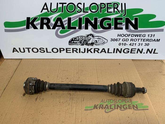 Gebruikte Aandrijfas rechts-achter BMW 1 serie (E87/87N) 116i 1.6 16V Prijs € 49,99 Margeregeling aangeboden door Autosloperij Kralingen B.V.