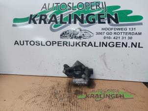 Gebruikte EGR Klep Renault Master III (MA/MB/MC/MD/MH/MF/MG/MH) 2.3 dCi 16V Prijs € 39,99 Margeregeling aangeboden door Autosloperij Kralingen B.V.