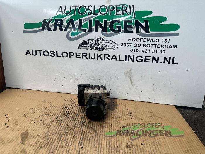 Gebruikte ABS Pomp Seat Ibiza IV (6J5) 1.2 TDI Ecomotive Prijs € 9,99 Margeregeling aangeboden door Autosloperij Kralingen B.V.