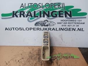 Gebruikte Ruit schakelaar elektrisch Volvo S80 (TR/TS) 2.9 SE 24V Prijs € 39,99 Margeregeling aangeboden door Autosloperij Kralingen B.V.