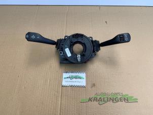 Gebruikte Combischakelaar Stuurkolom BMW 3 serie (E46/2) 320 Ci 24V Prijs € 24,99 Margeregeling aangeboden door Autosloperij Kralingen B.V.