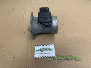 Gebruikte Luchtmassameter Mazda 626 (GF14) 1.8i 16V Prijs € 40,00 Margeregeling aangeboden door Autosloperij Kralingen B.V.