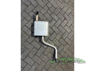 Gebruikte Uitlaat Einddemper Ford Mondeo III Wagon 1.8 16V Prijs € 49,99 Margeregeling aangeboden door Autosloperij Kralingen B.V.