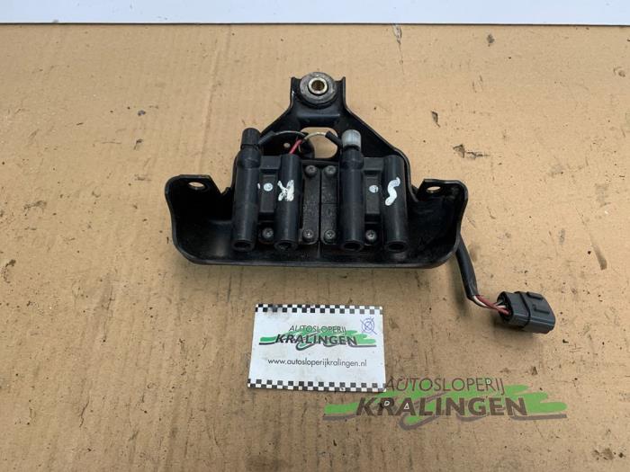 Gebruikte Bobine Mazda MX-5 (NA18/35/6C/8C) 1.6i 16V Prijs € 35,00 Margeregeling aangeboden door Autosloperij Kralingen B.V.
