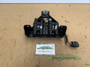 Gebruikte Bobine Mazda MX-5 (NA18/35/6C/8C) 1.6i 16V Prijs € 35,00 Margeregeling aangeboden door Autosloperij Kralingen B.V.