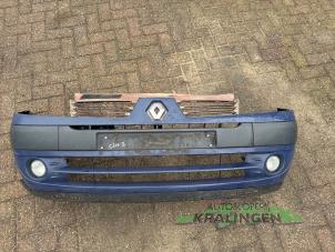 Gebruikte Bumper voor Renault Clio II (BB/CB) 1.2 16V Prijs € 49,98 Margeregeling aangeboden door Autosloperij Kralingen B.V.
