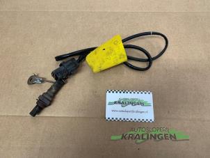 Gebruikte Lambda Sonde Mazda Demio (DW) Prijs € 25,00 Margeregeling aangeboden door Autosloperij Kralingen B.V.