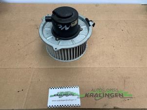 Gebruikte Chaufage Ventilatiemotor Mazda 626 (GF14) 1.8i 16V Prijs € 25,00 Margeregeling aangeboden door Autosloperij Kralingen B.V.