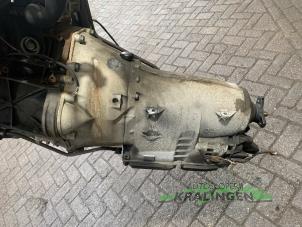 Gebruikte Automaatbak Mercedes CLK (C208) 2.0 200 16V Prijs € 299,99 Margeregeling aangeboden door Autosloperij Kralingen B.V.