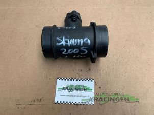 Gebruikte Luchtmassameter Kia Shuma II 1.6 16V Prijs € 40,00 Margeregeling aangeboden door Autosloperij Kralingen B.V.