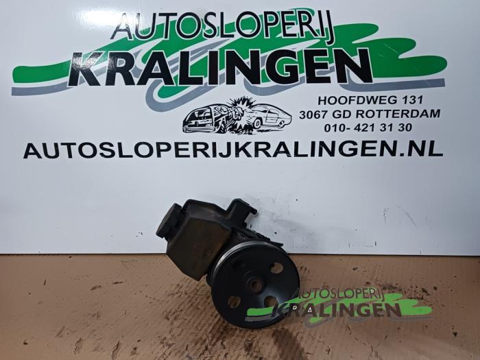 Gebruikte Servopomp Mercedes CLK (C208) 2.0 200 16V Prijs € 34,99 Margeregeling aangeboden door Autosloperij Kralingen B.V.