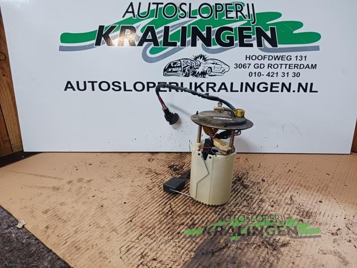 Gebruikte Benzinepomp Kia Carens II (FJ) 1.8i 16V Prijs € 34,99 Margeregeling aangeboden door Autosloperij Kralingen B.V.