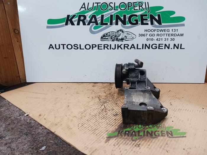 Gebruikte Pomp Servo Chevrolet Kalos (SF48) 1.4 16V Prijs € 39,99 Margeregeling aangeboden door Autosloperij Kralingen B.V.
