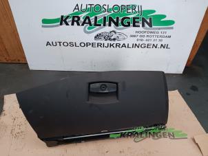 Gebruikte Dashboardkastje BMW 5 serie Touring (E61) 525i 24V Prijs € 39,99 Margeregeling aangeboden door Autosloperij Kralingen B.V.