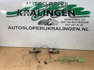 Gebruikte Schakelaar stuurbediening Mini Mini Cooper S (R53) 1.6 16V Prijs € 24,99 Margeregeling aangeboden door Autosloperij Kralingen B.V.