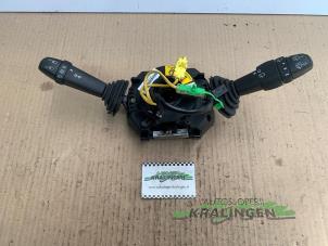 Gebruikte Combischakelaar Stuurkolom Fiat Bravo (198A) 1.4 T-Jet 16V 120 Prijs € 49,99 Margeregeling aangeboden door Autosloperij Kralingen B.V.