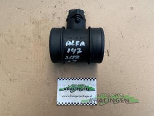 Gebruikte Luchtmassameter Alfa Romeo 147 (937) 1.6 Twin Spark 16V Prijs € 19,99 Margeregeling aangeboden door Autosloperij Kralingen B.V.