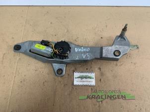 Gebruikte Ruitenwissermotor achter Volvo V70 (GW/LW/LZ) 2.4 20V Prijs € 35,00 Margeregeling aangeboden door Autosloperij Kralingen B.V.