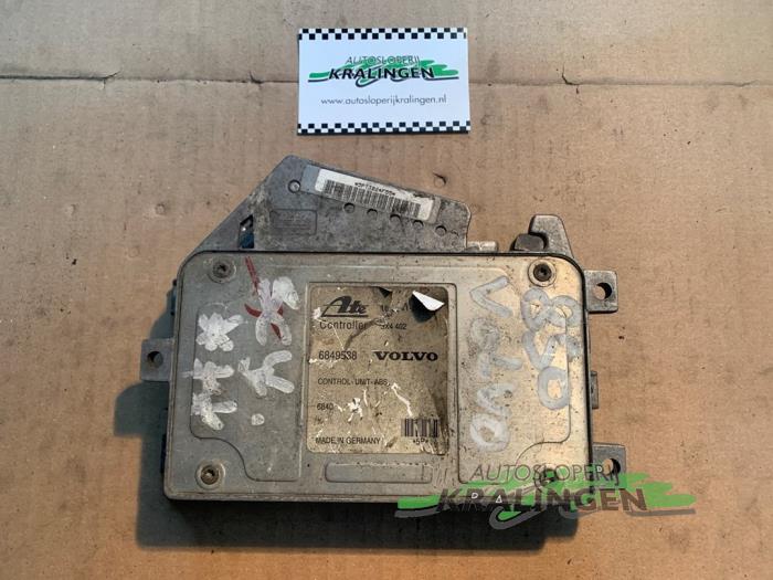 ABS Computer van een Volvo 850 Estate 2.5i 10V 1995